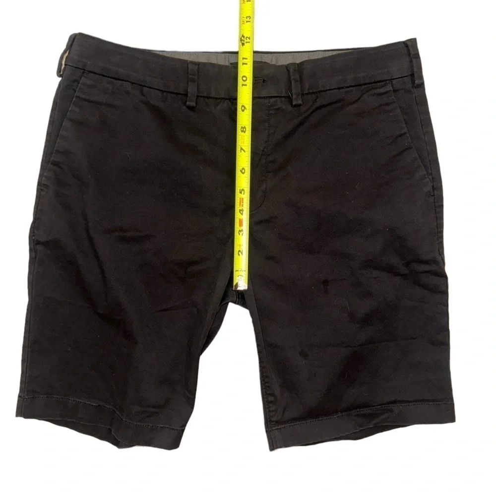 Express Chino At the Knee 10” Inseam Shorts in Black